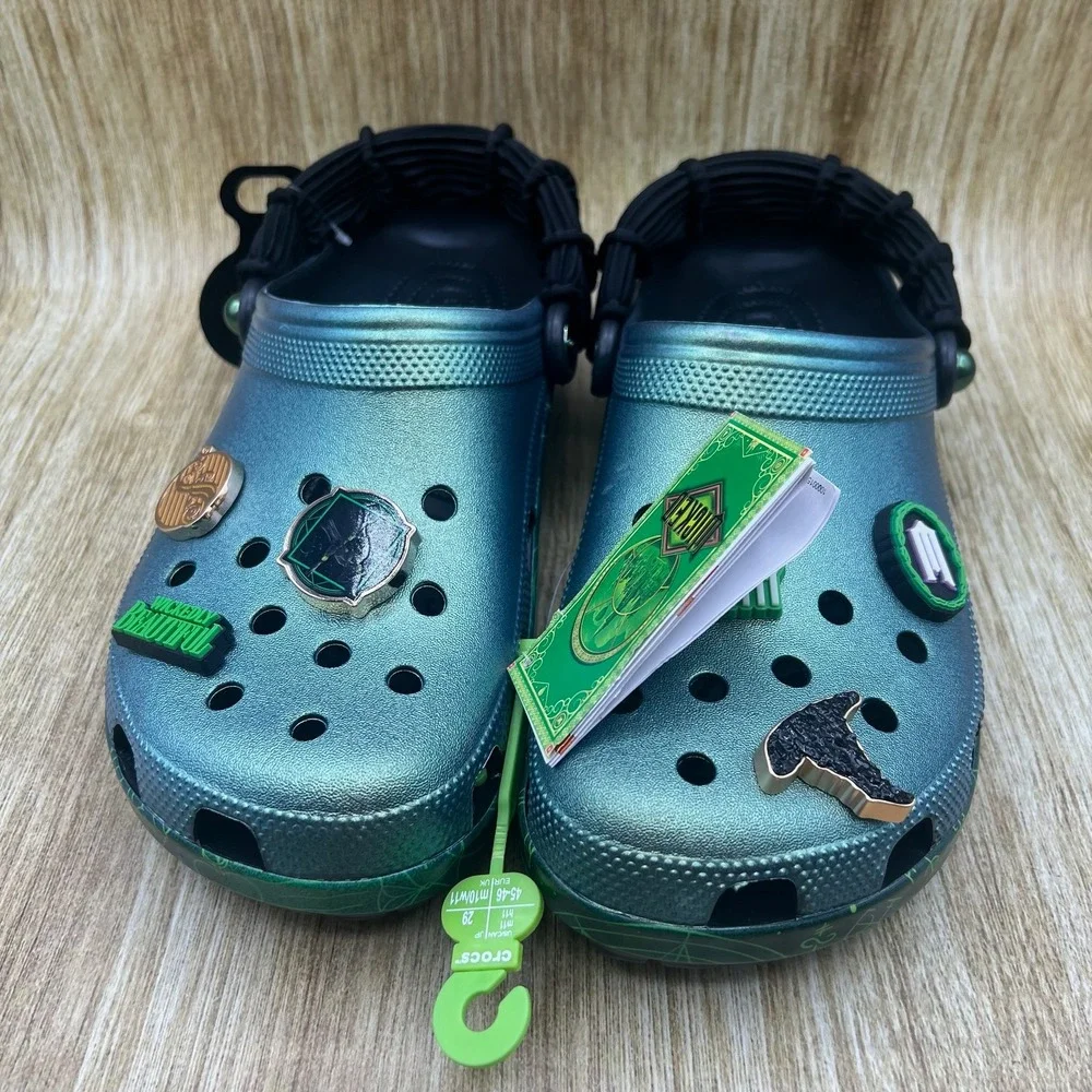 Crocs Wicked Elphaba Glow-in-the-Dark Clog Men's‎ Size 11 Green 210524-90H NEW